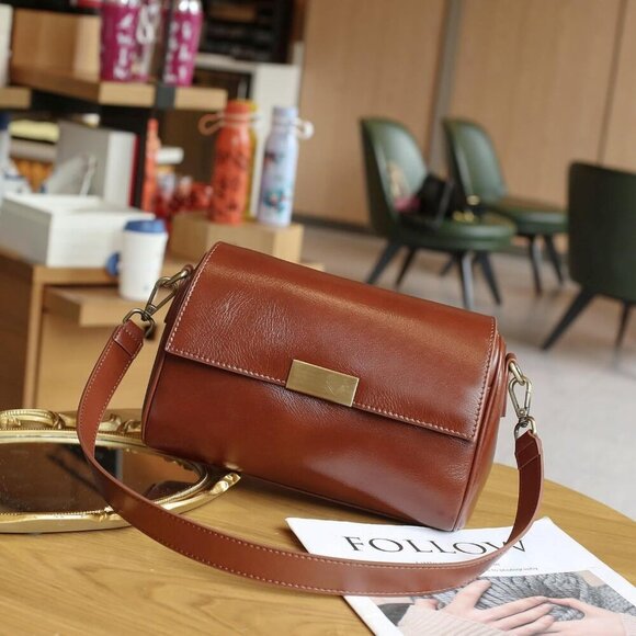 Premium Vegan Leather Shoulder Bag for Women,Detachable 2-Strap Crossbody Bag, L - Picture 8 of 9